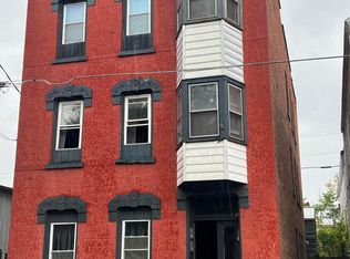 82 Main St, Cohoes, NY 12047