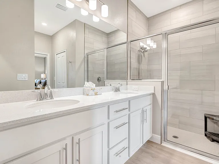 4400 Bedford Way — Photo 3