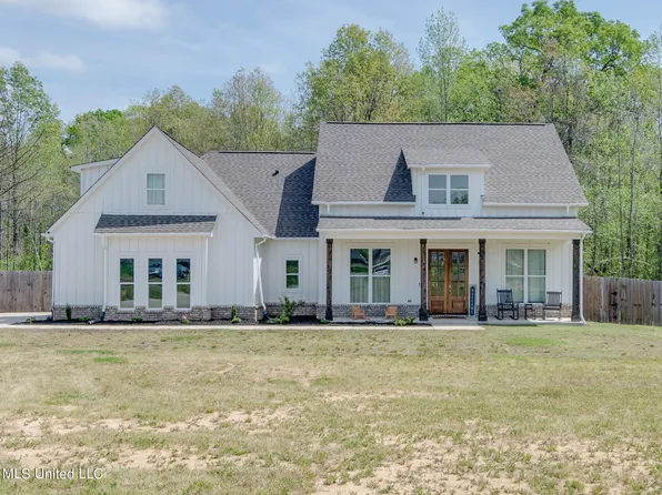 280 Hayward Rd, Byhalia, MS 38611