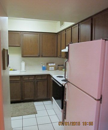 3rd image of 1109 E 51st St