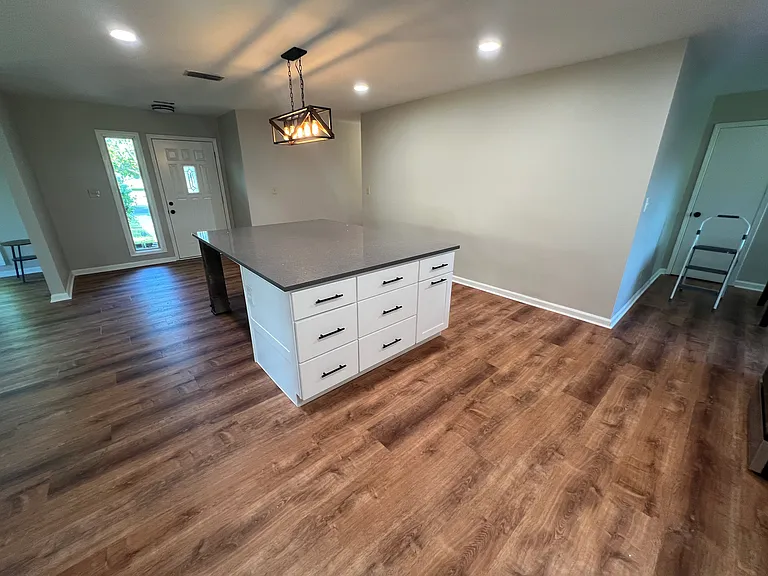 1845 Tara Dr — Photo 7