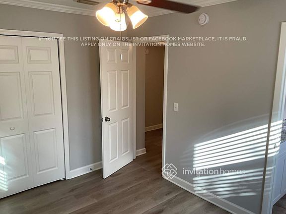 5th image of 9557 Priory Ave