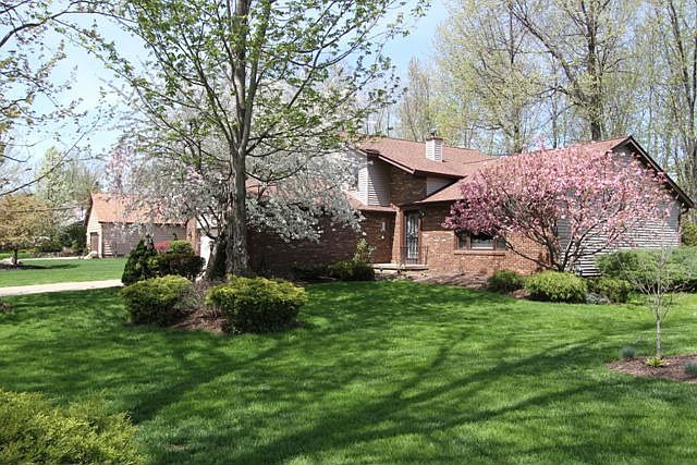 1st image of 7827 Champaign Dr