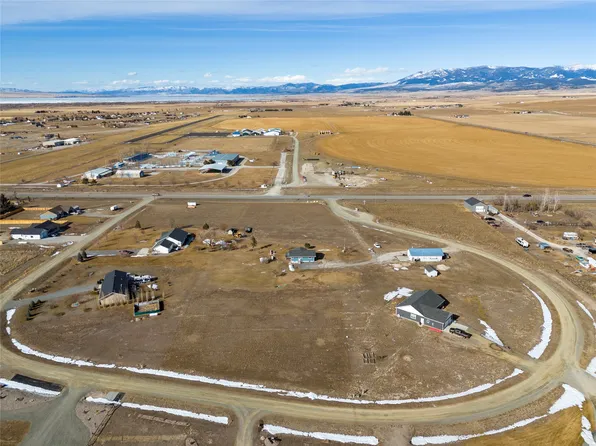 18 Sharon Loop, Townsend, MT 59644