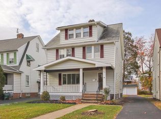 2232 Barrington Rd, University Heights, OH 44118