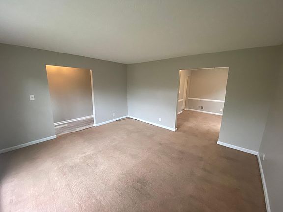 4th image of 6711 Six Mile Ln