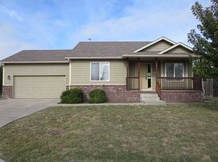 13806 E Hawthorne St, Wichita, KS 67230