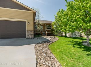 1137 Wahl St, Dickinson, ND 58601