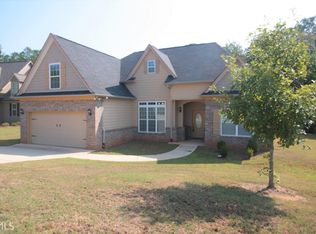 110 N Pointe Pkwy, Lagrange, GA 30241