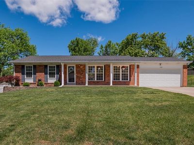 103 Morewood Dr, Ballwin, MO, 63011
