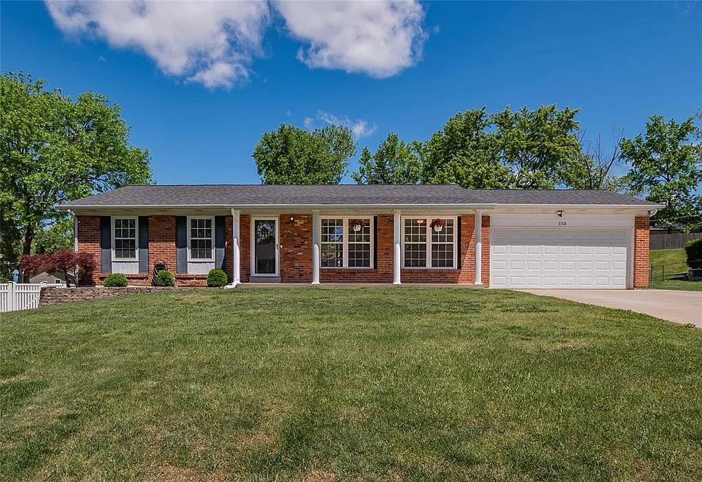 103 Morewood Dr photo 1