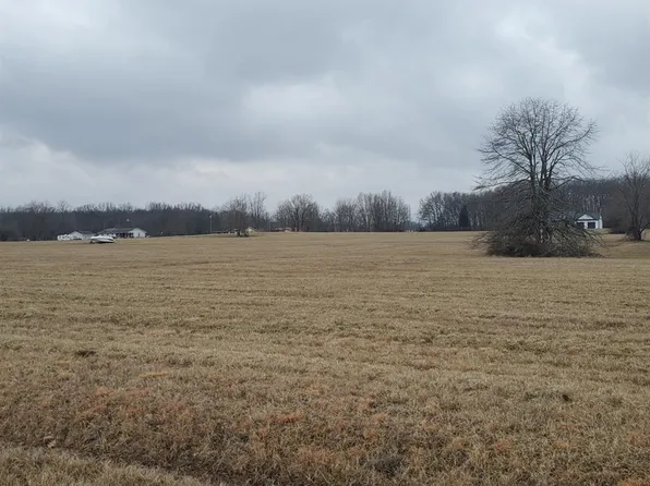 1525 Sitting Bull Dr, Sardinia, OH 45171