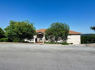 8408 Bronco Buster Trl, Lago Vista, TX 78645