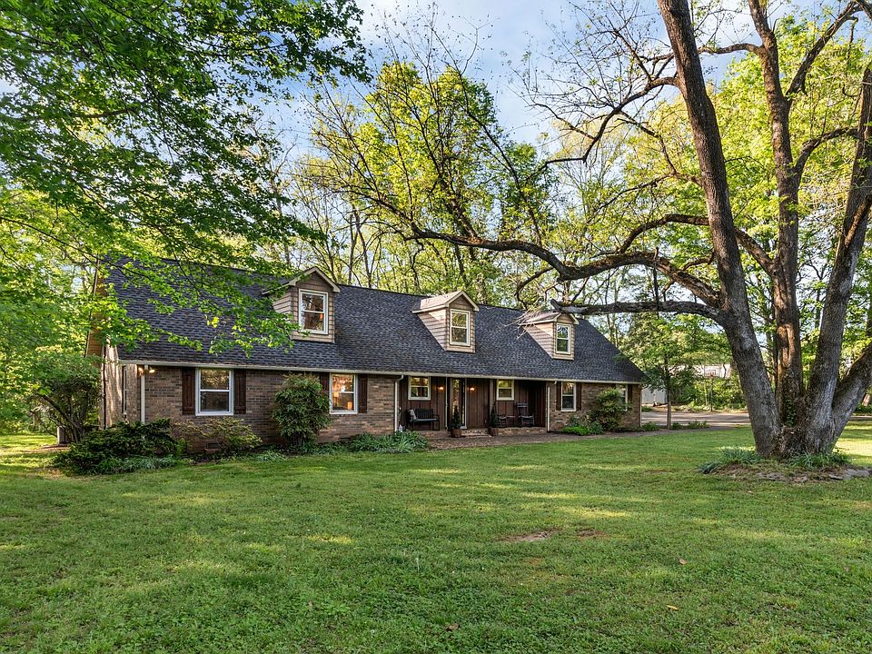 1st image of 645 Stewart Valley Dr