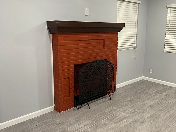 5th image of 6915 Wilcox Ave