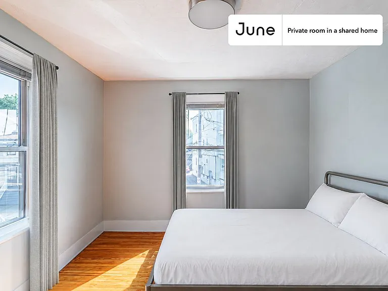 6 Haskell St #B — Photo 1