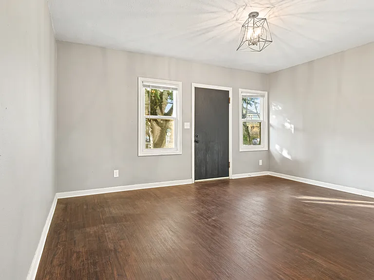 5130 N Williams Ave #5 — Photo 6