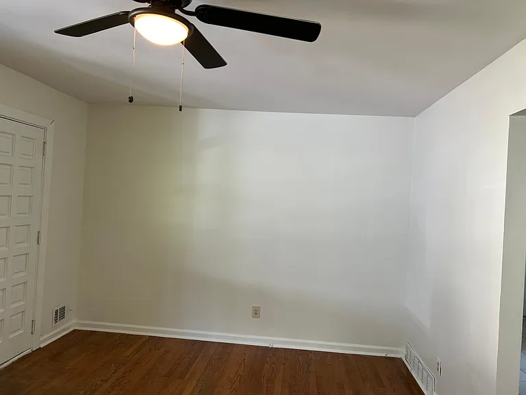 4454 Roberta Cir — Photo 5
