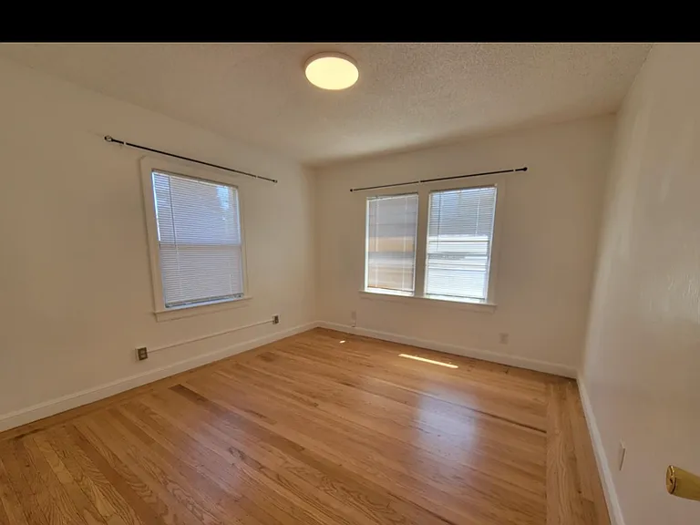 1202 Ohio St — Photo 12