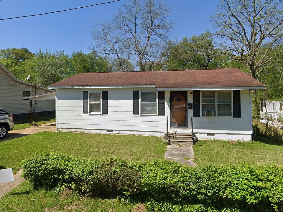 1st image of 608 W Forrest St