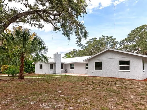 2315 30th Ave E, Bradenton, FL 34208