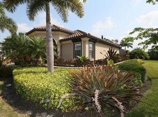 3810 Treasure Cove Cir, Naples, FL 34114