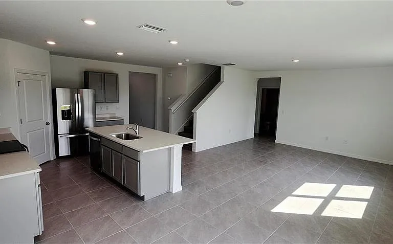 32813 Osprey Peak Way — Photo 6