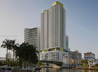 185 SW 7th St #4, Miami, FL 33130