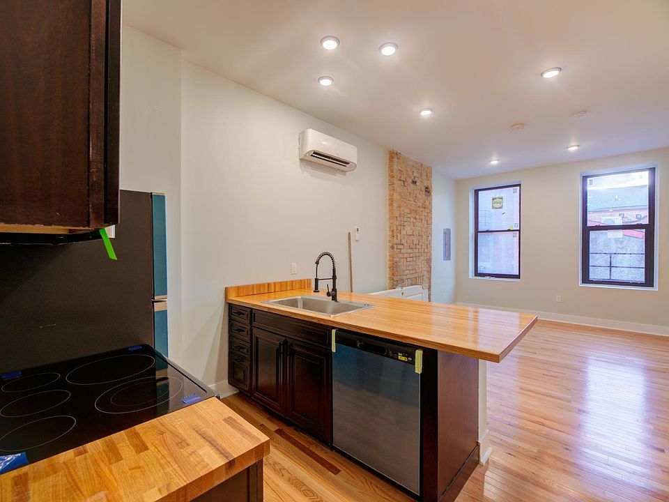 1st image of 68 E McMicken Ave #8
