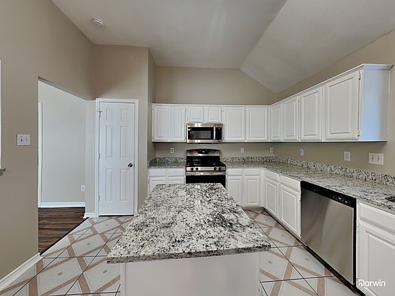 3rd image of 1414 Pintail Dr