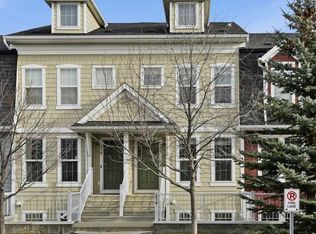 216 W Auburn Bay Cir SE, Calgary, AB T3M1S7