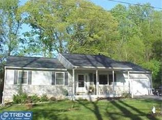 126 Mount Carmel Rd, Coatesville, PA 19320