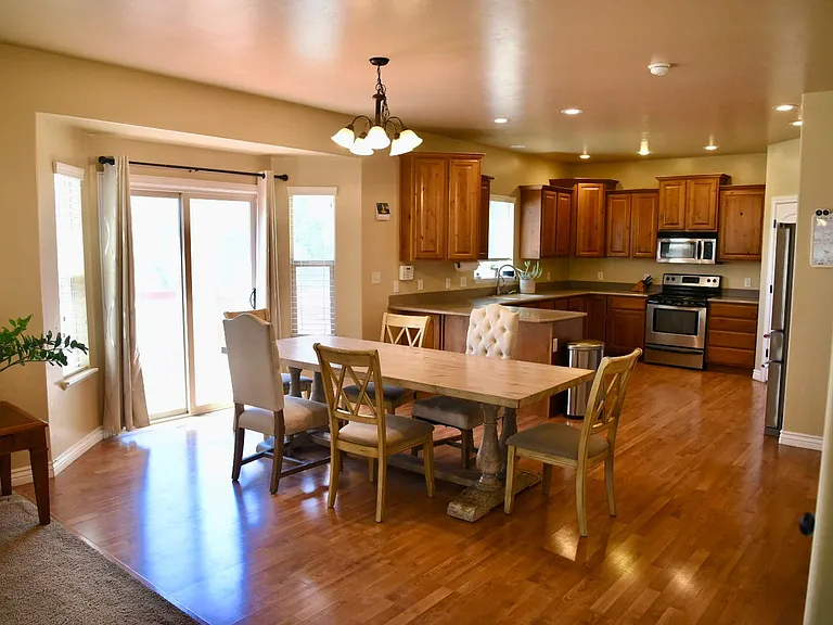 1034 Cinnamon Ridge Ln — Photo 9