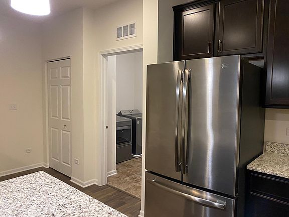 4th image of 1921 Continental Ave #1921