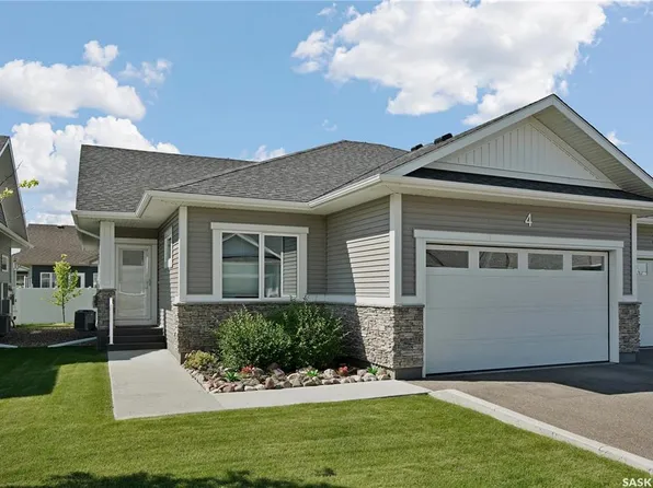UNIT 4-437 Palmer CRESCENT, Warman, SK S0K 4S1
