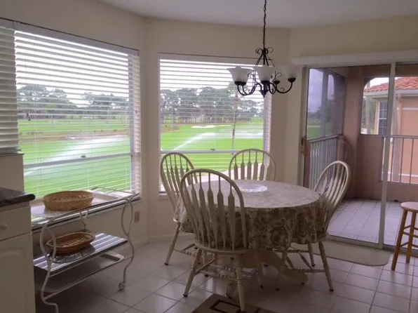 213 Legendary Cir, Palm Beach Gardens, FL 33418