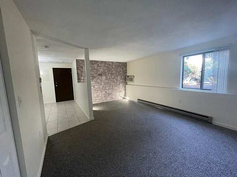 50 Juniper Rd #B1 — Photo 5