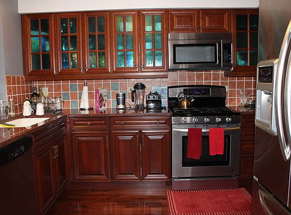 4th image of 2009 Forest Creek Ln