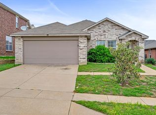 3228 Jetranger Rd, Hurst, TX 76053