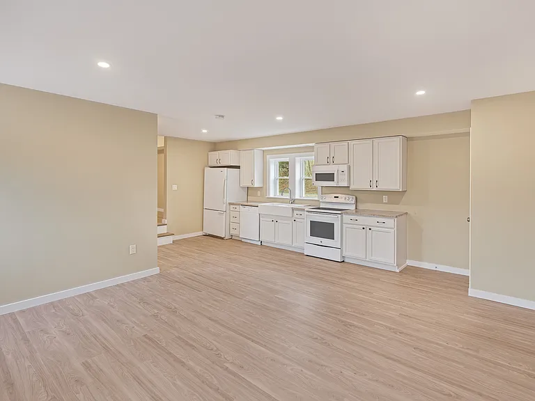 57 S Limekiln Pike #1 — Photo 8