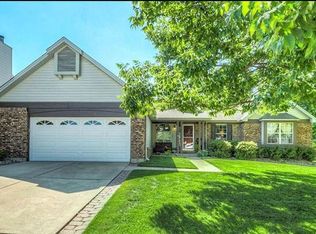 16760 N Fork Ridge Dr, Florissant, MO
