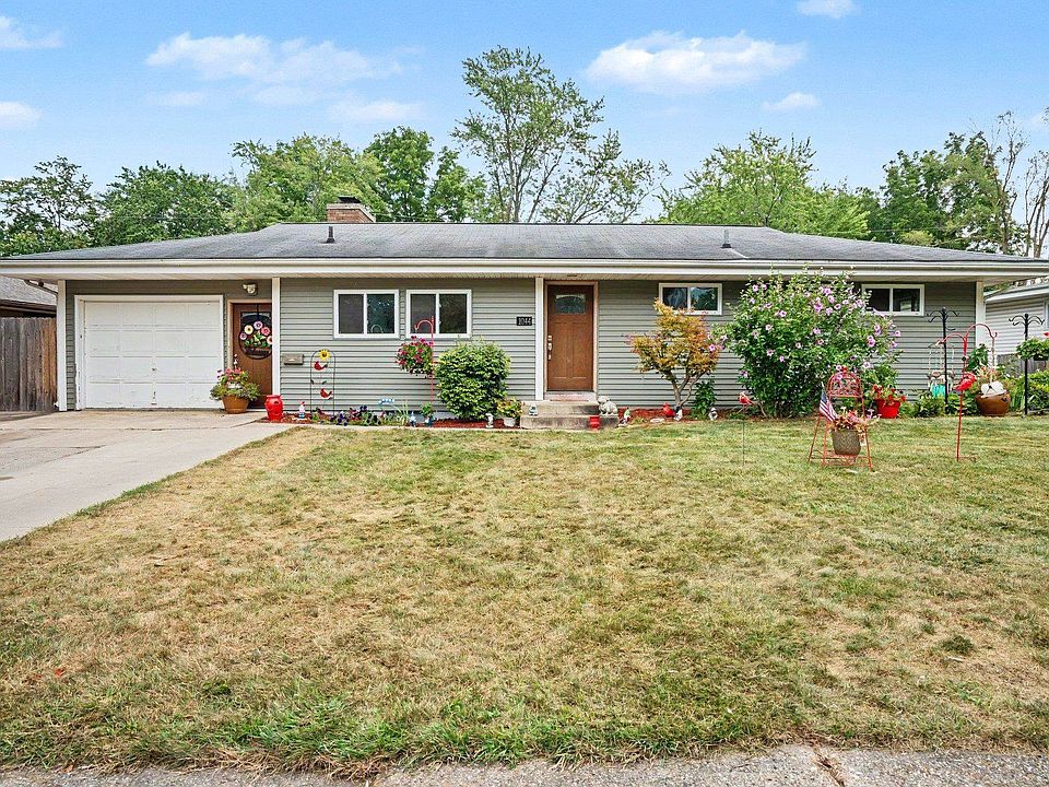 1st image of 1044 Washburn Pl E