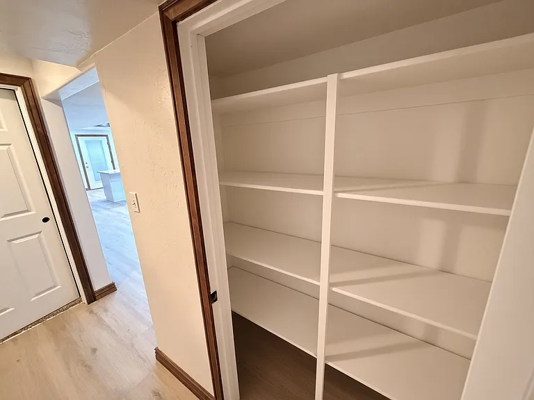 1651 S 3450 E — Photo 11