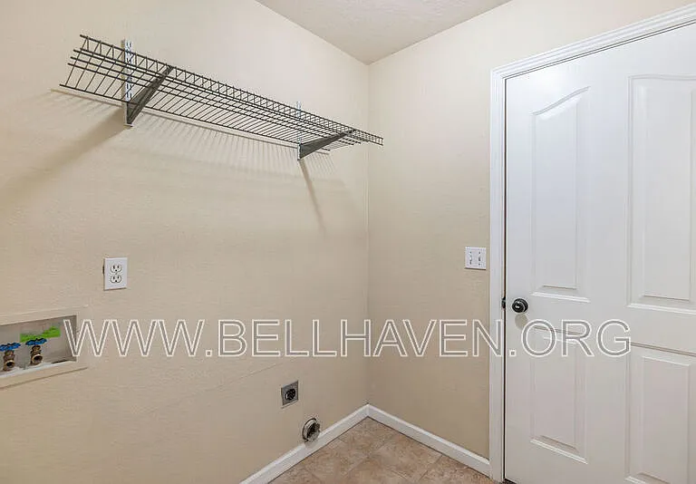 12447 W Norristown St — Photo 13