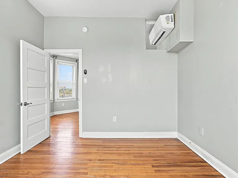 1001 Pine St #301A — Photo 13