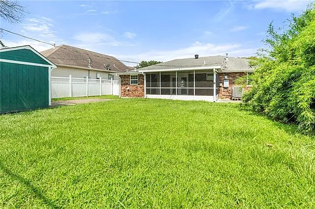 2525 Paul Dr — Photo 14