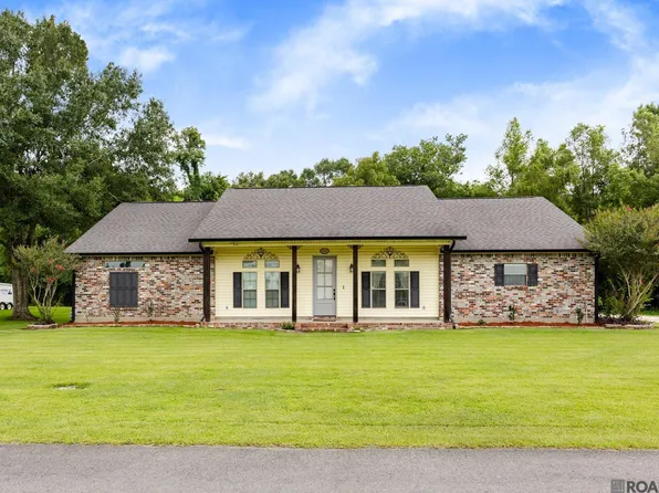 65210 Mendoza St, Plaquemine, LA 70764
