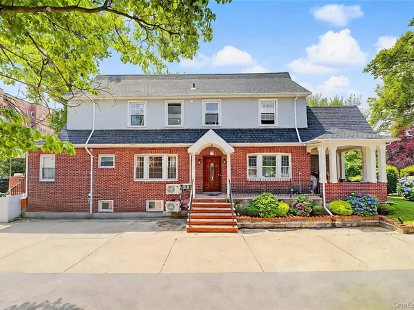 609 161st Street, Whitestone, NY 11357