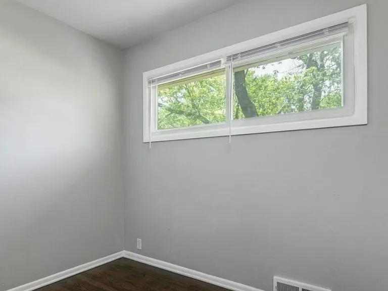 11427 Richmond Ave — Photo 7