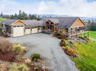 18095 Fox Hollow Ln S, Bow, WA 98232